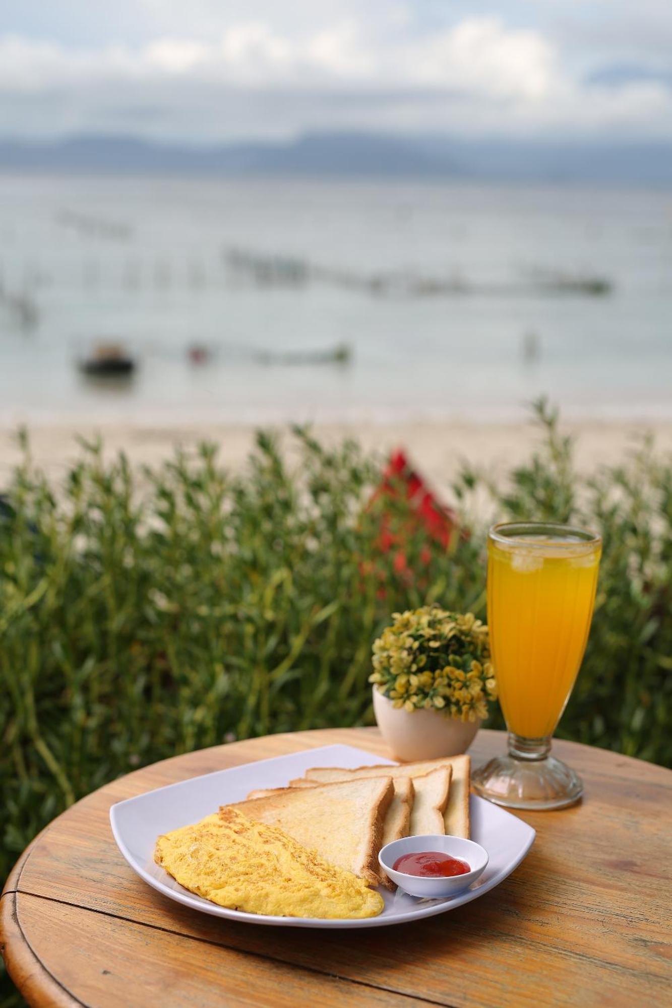 Ped Santen Beach Bungalows מראה חיצוני תמונה
